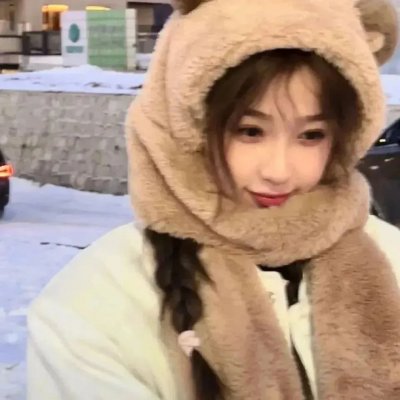 三个月亮